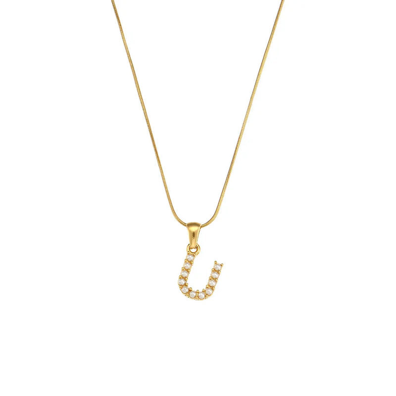 Colar Letra Inicial com Pérolas Banhado a Ouro 18K | Coleção Capri