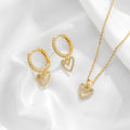 Conjunto Just Love - Colar + Brinco de Coração - Compre o Colar e GANHE OS BRINCOS